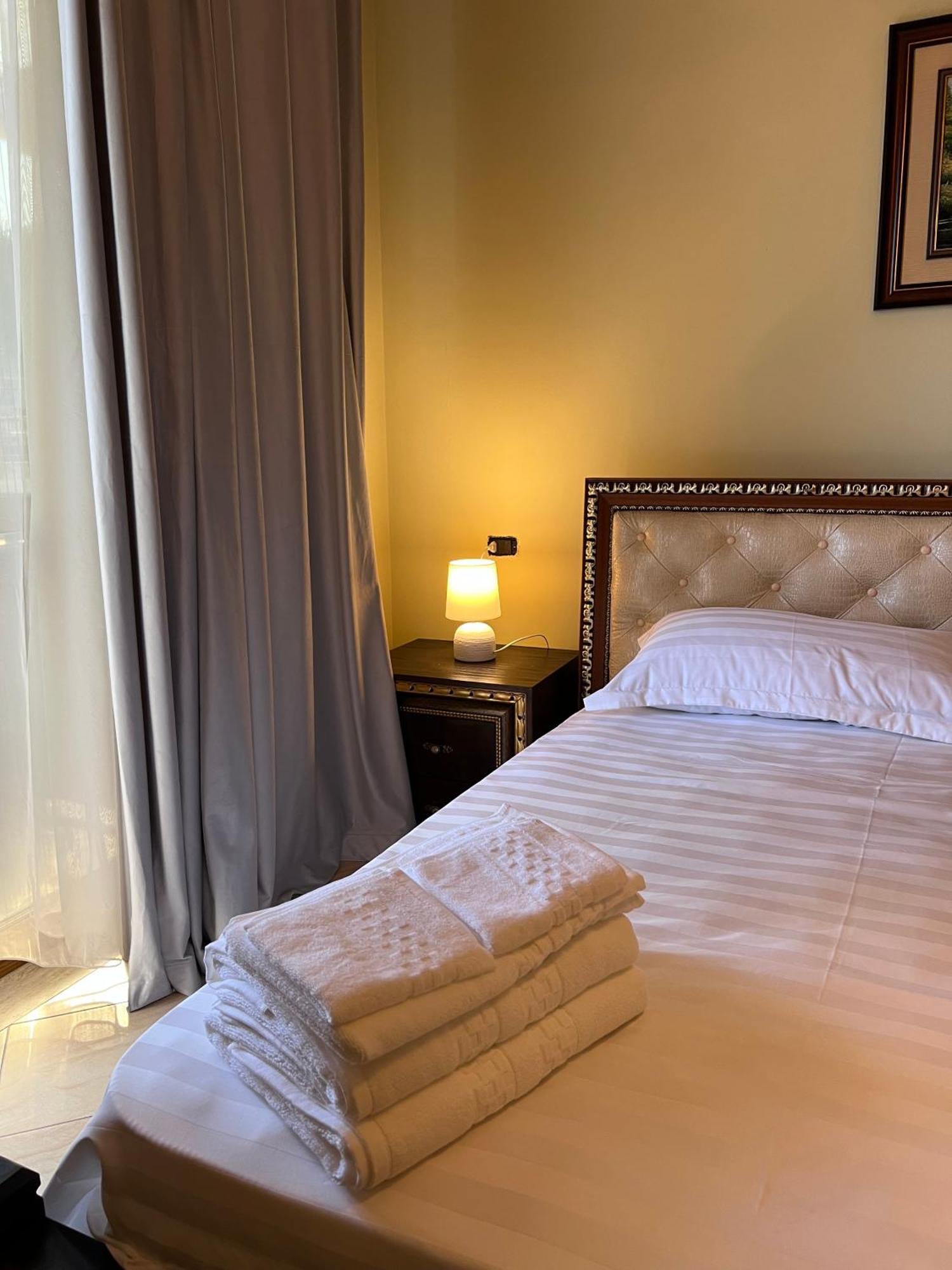 Sofra Resort Kryemedhej Bilik gambar